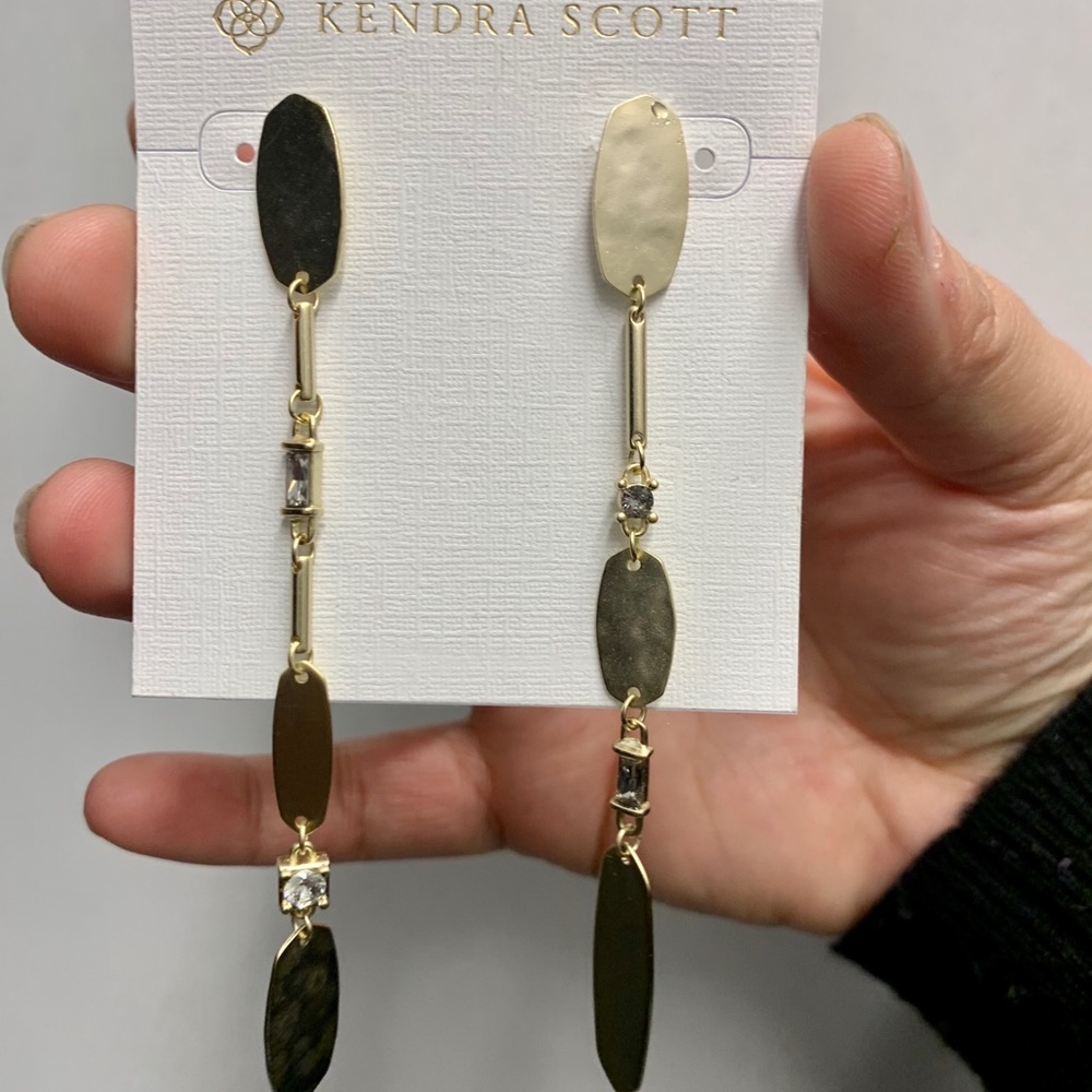 Kendra Scott Calista Earrings - Picture 4 of 10